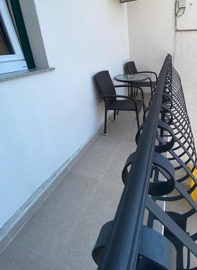 Duje & Roko Apartments シベニク エクステリア 写真