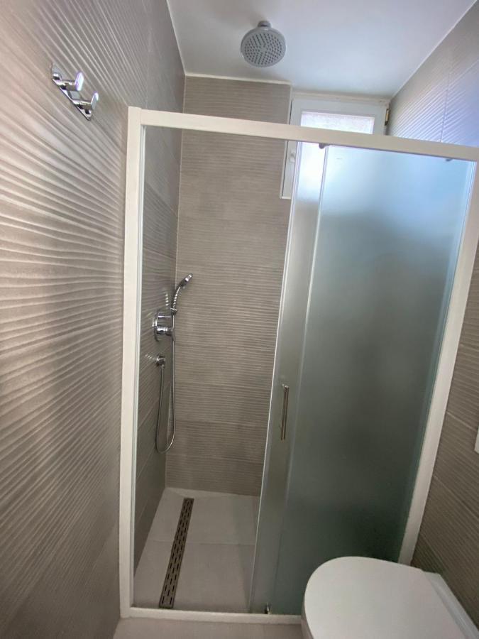 Duje & Roko Apartments シベニク エクステリア 写真