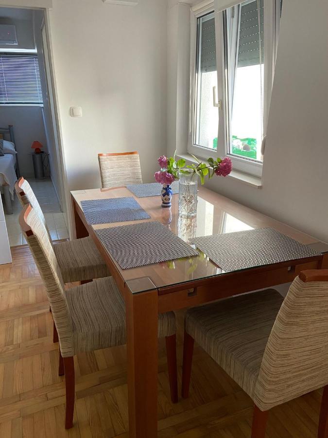 Duje & Roko Apartments シベニク エクステリア 写真