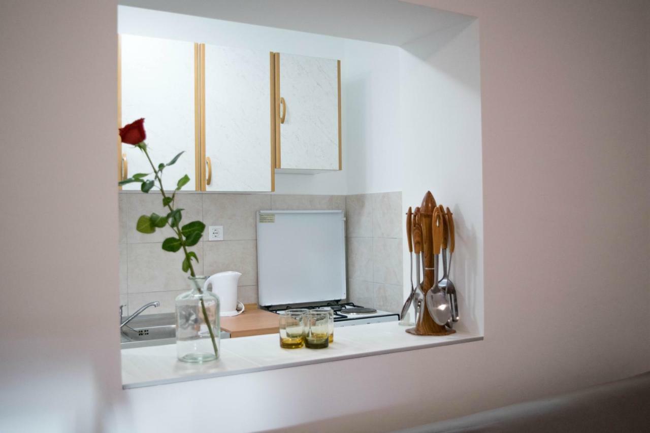 Duje & Roko Apartments シベニク エクステリア 写真
